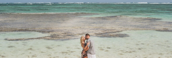 Izabella & Paul, Honeymoon Photoshoot in Private Beach